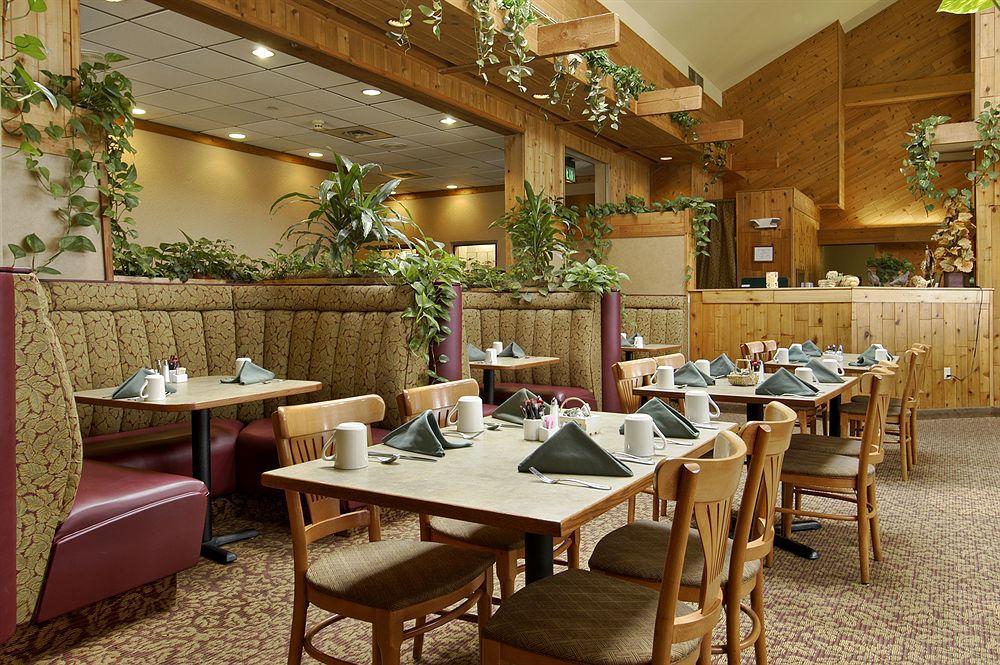 Red Lion Hotel Kennewick Columbia Center Bagian luar foto