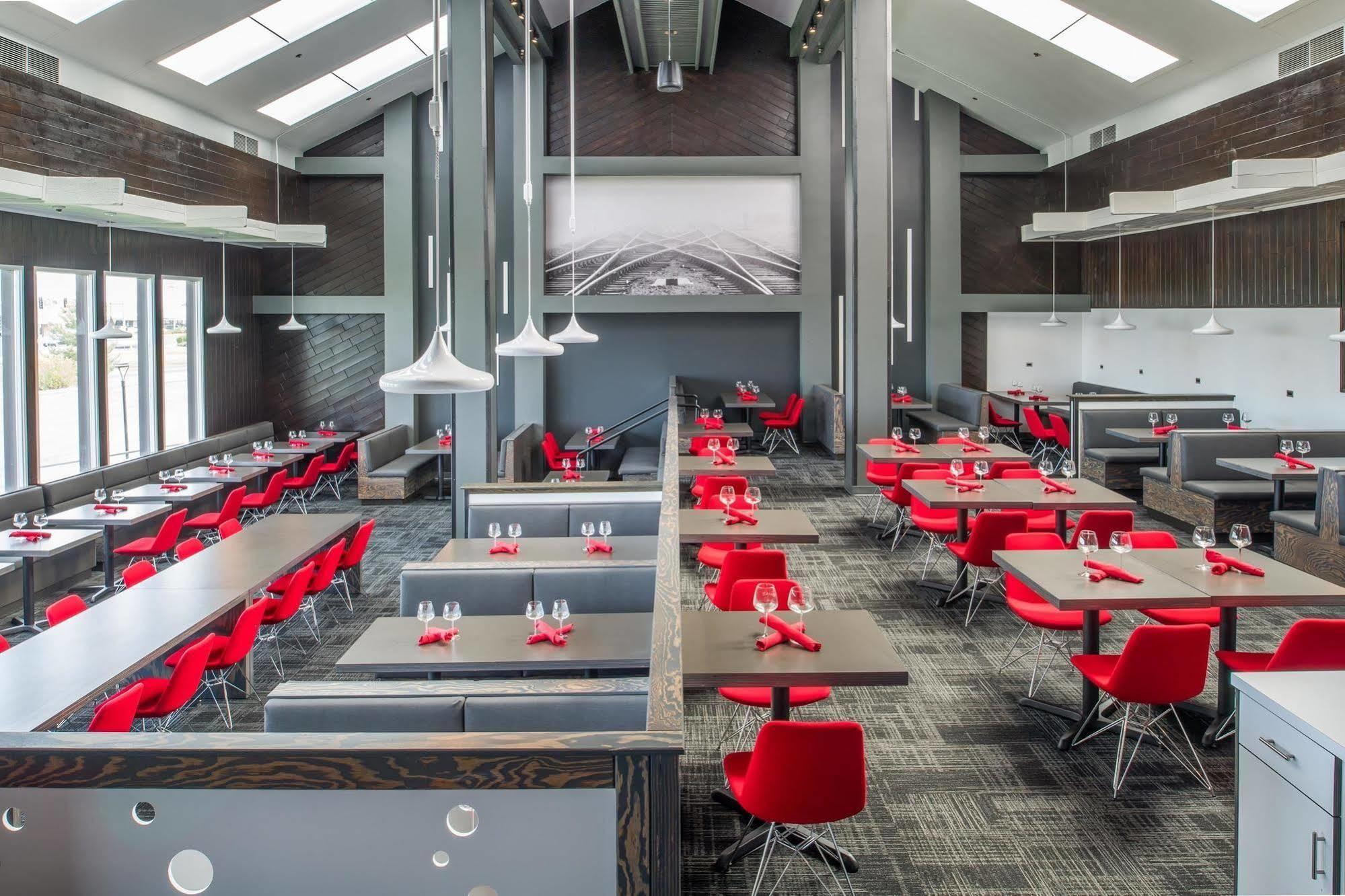 Red Lion Hotel Kennewick Columbia Center Bagian luar foto