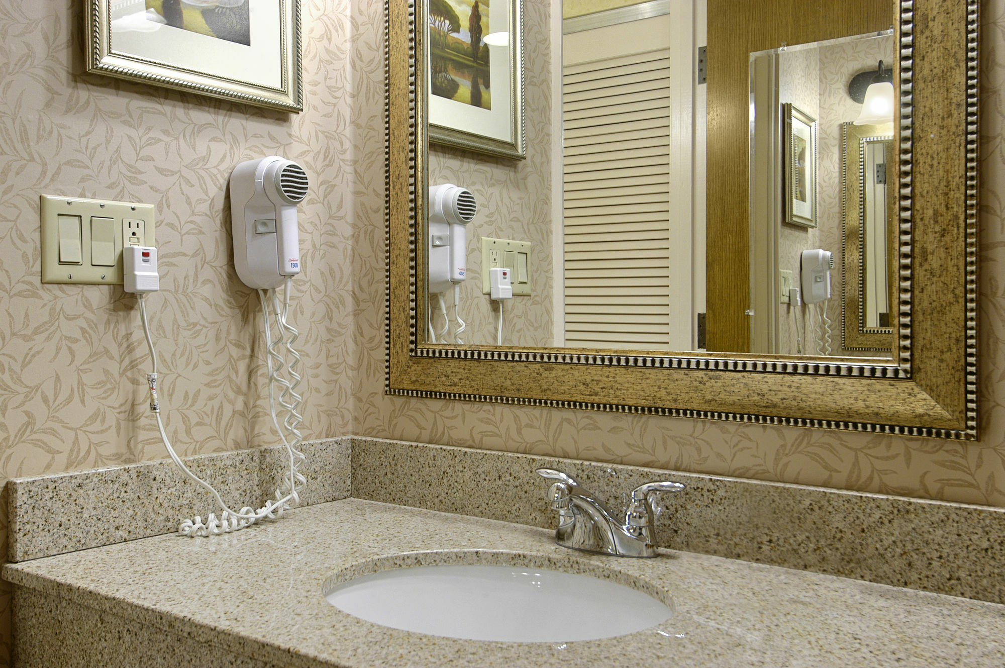 Red Lion Hotel Kennewick Columbia Center Bagian luar foto