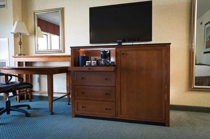 Red Lion Hotel Kennewick Columbia Center Bagian luar foto