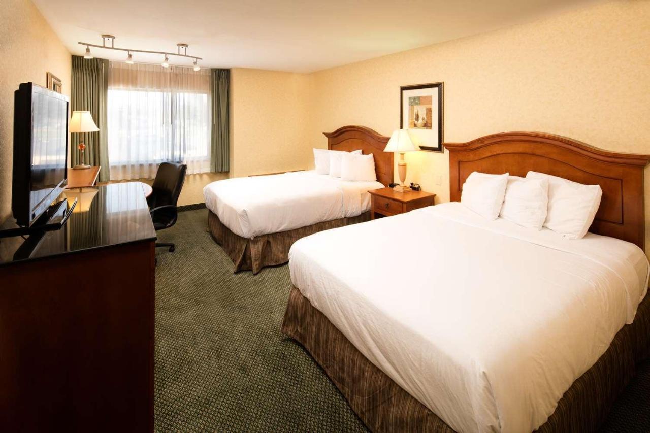 Red Lion Hotel Kennewick Columbia Center Bagian luar foto